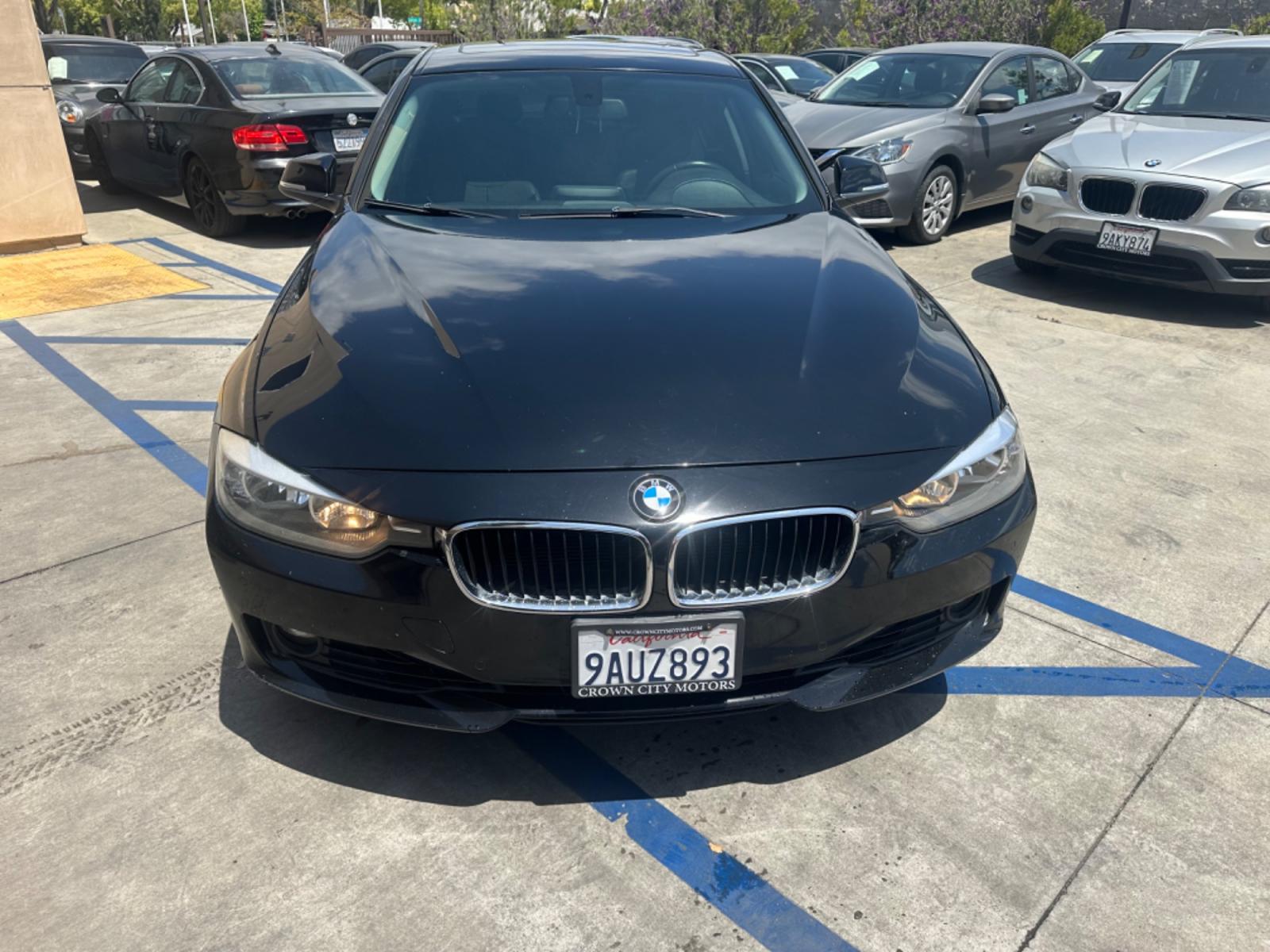 2015 Black Metallic /Black BMW 3-Series 328i SULEV (WBA3C1C58FK) with an 2.0L L4 DOHC 16V engine, 8-Speed Automatic transmission, located at 30 S. Berkeley Avenue, Pasadena, CA, 91107, (626) 248-7567, 34.145447, -118.109398 - Navigation! Leather Seats! Moon-roof! Back up Camera! This 2015 BMW 3-Series 328i SULEV looks and drives well. We can help! We are the bank. All our cars are thoroughly inspected and reconditioned by our technicians. FREE CARFAX report. Stop by or call to speak with our friendly staff. Whether you h - Photo #8